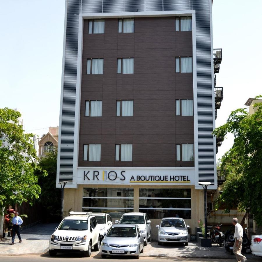 Krios Hotel Ahmedabad Exterior photo