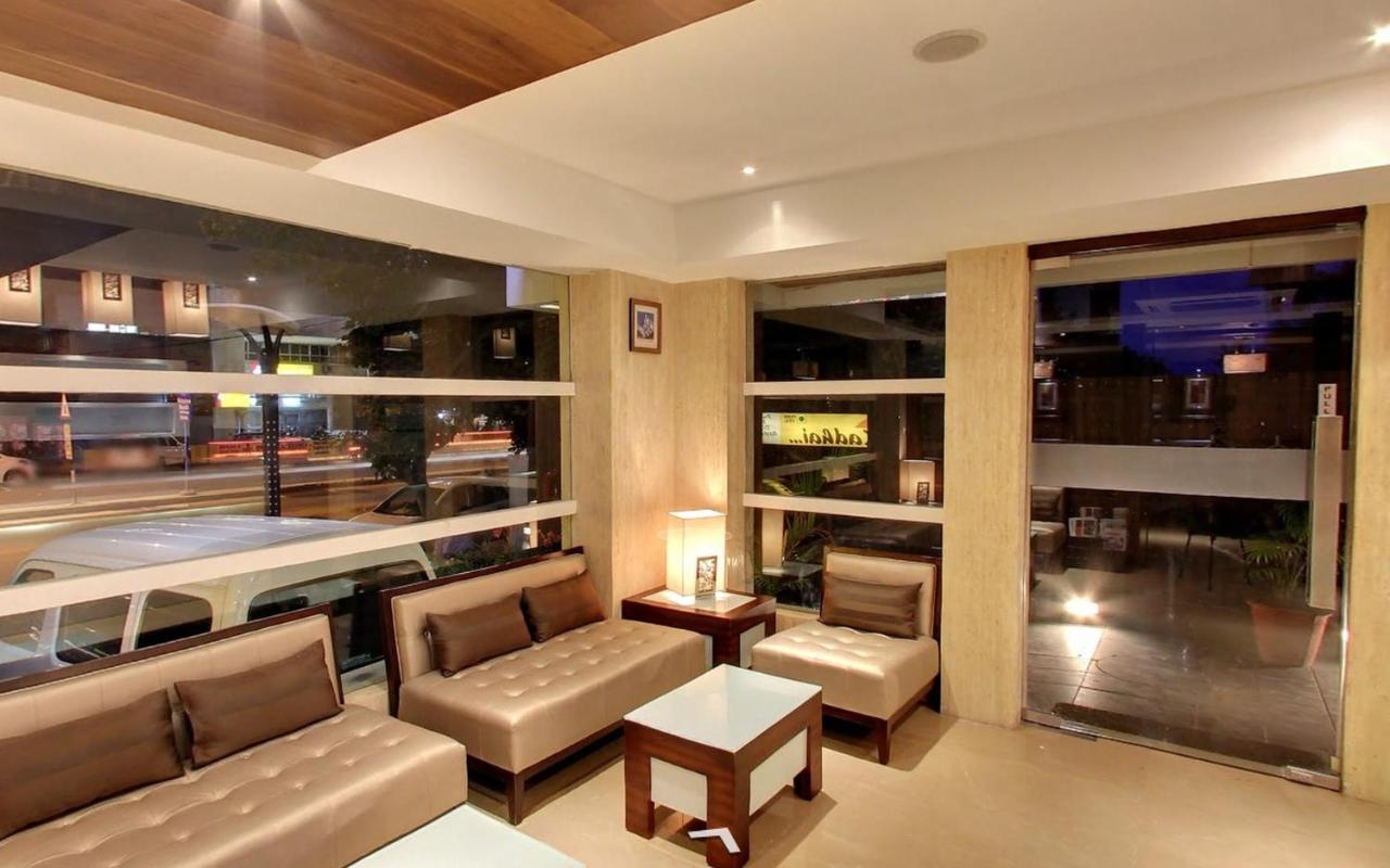 Krios Hotel Ahmedabad Exterior photo
